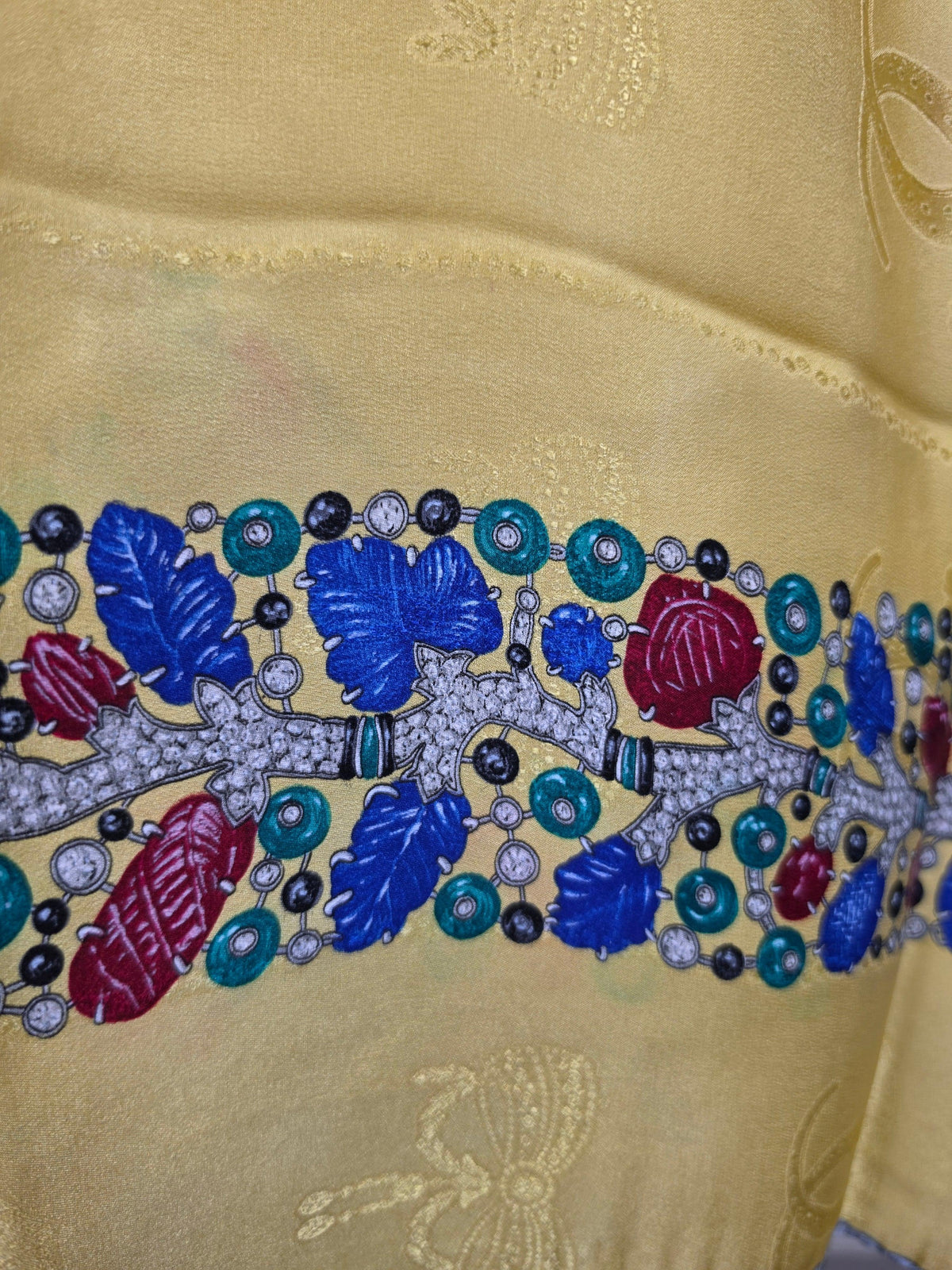 Vintage Cartier Must de Cartier Silk Scarf with Yellow Jewelry Motif