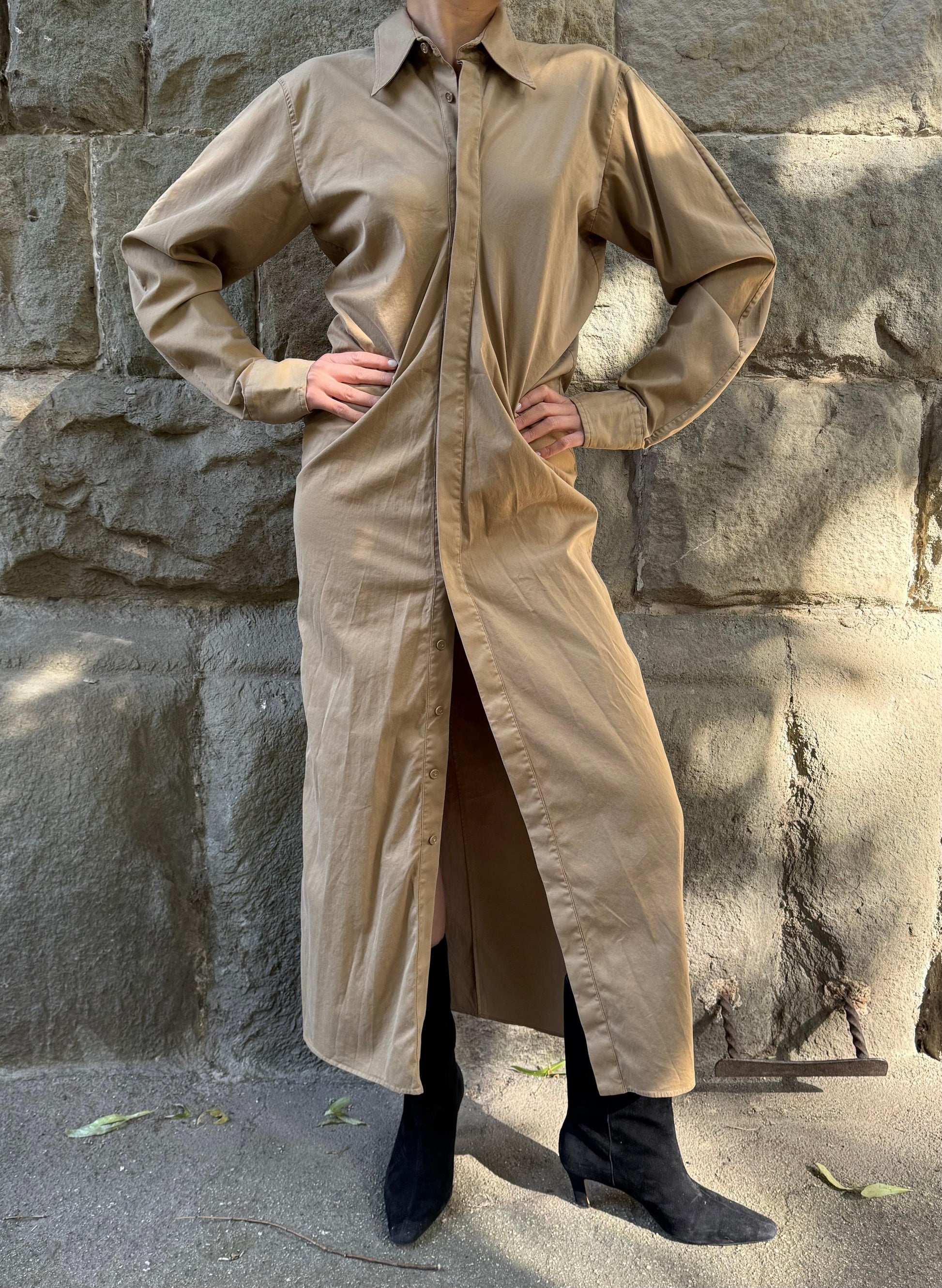 64E3AA08-59DB-4B91-B976-FFFAFB549745 - Pally Vintage Closet