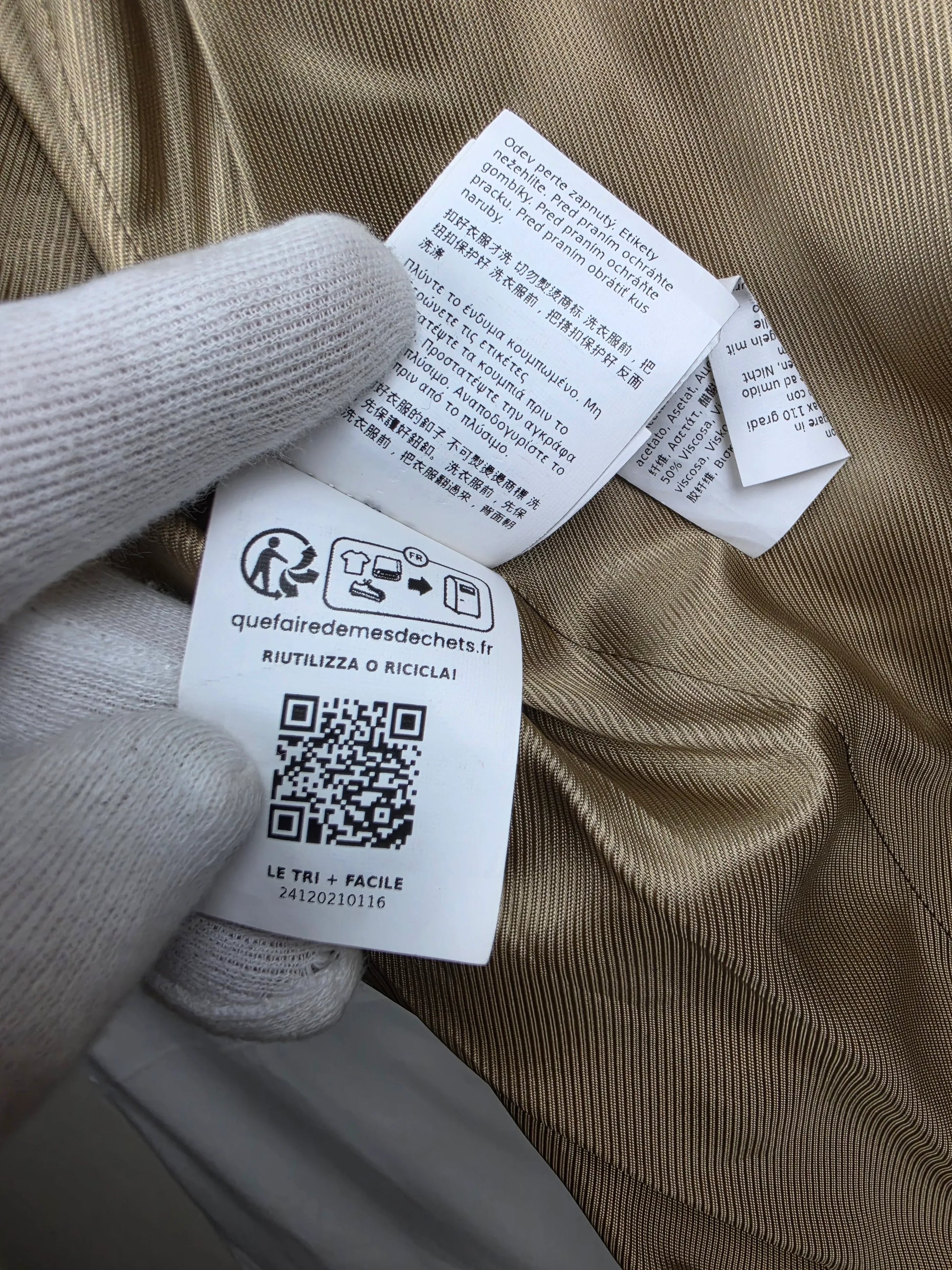 67198636-F476-44D0-A6DD-CC3D241E15AF - Pally Vintage Closet