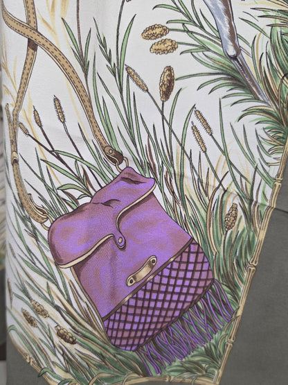 Gucci Foulard Vintage con Scena di Caccia e Bordo Verde Oliva