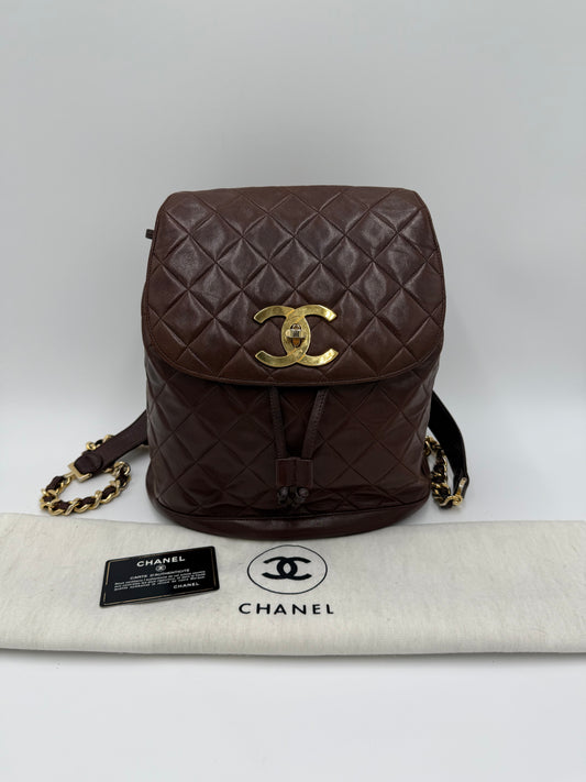 Chanel Zaino Vintage in Pelle Matelassé Marrone Scuro