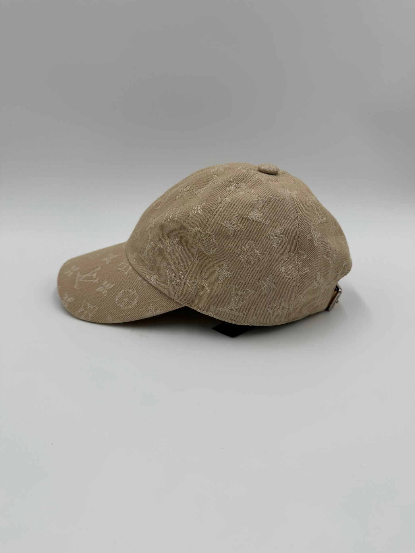 Louis Vuitton Cappello Monogram Denim Beige