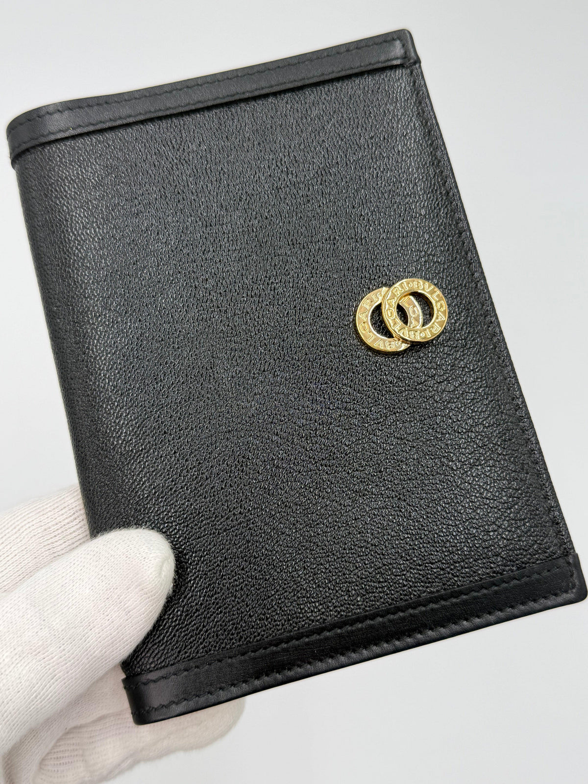 Bulgari Portafoglio con Doppio Anello Dorato Nero