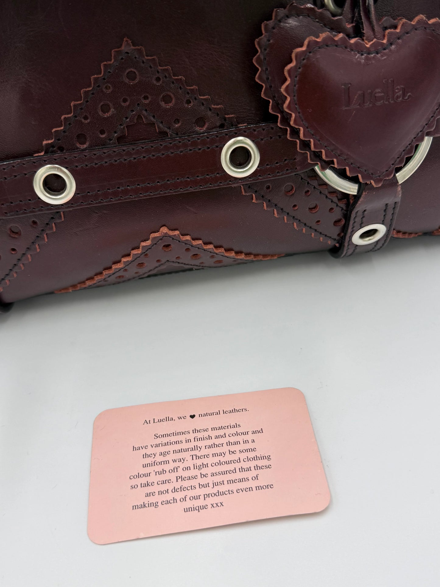 808511FC-D365-478B-97E3-C0CCEA21BE67 - Pally Vintage Closet