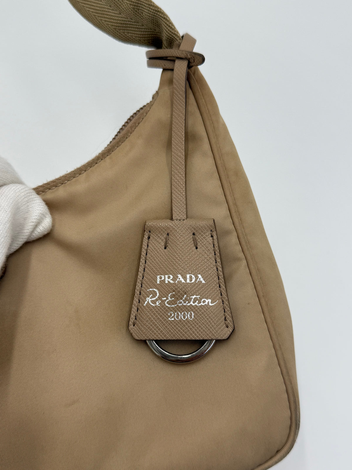 Prada Re-Edition 2000 Beige Nylon Shoulder Bag