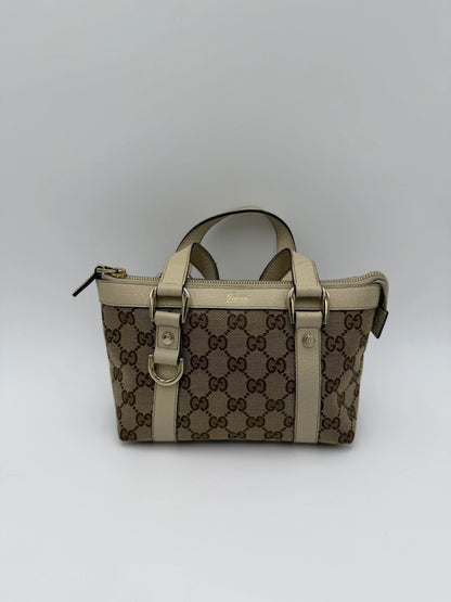 96B92C24-0701-4E83-AA67-AAC40BE039BD - Pally Vintage Closet