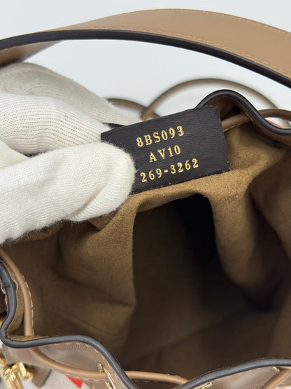 Fendi Borsa Secchiello Mon Trésor in Tela Ricamata e Pelle
