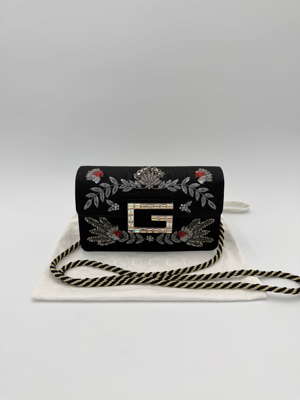 Gucci Borsa a Tracolla Broadway Crystal 'G' in Gros-Grain Ricamato Nero