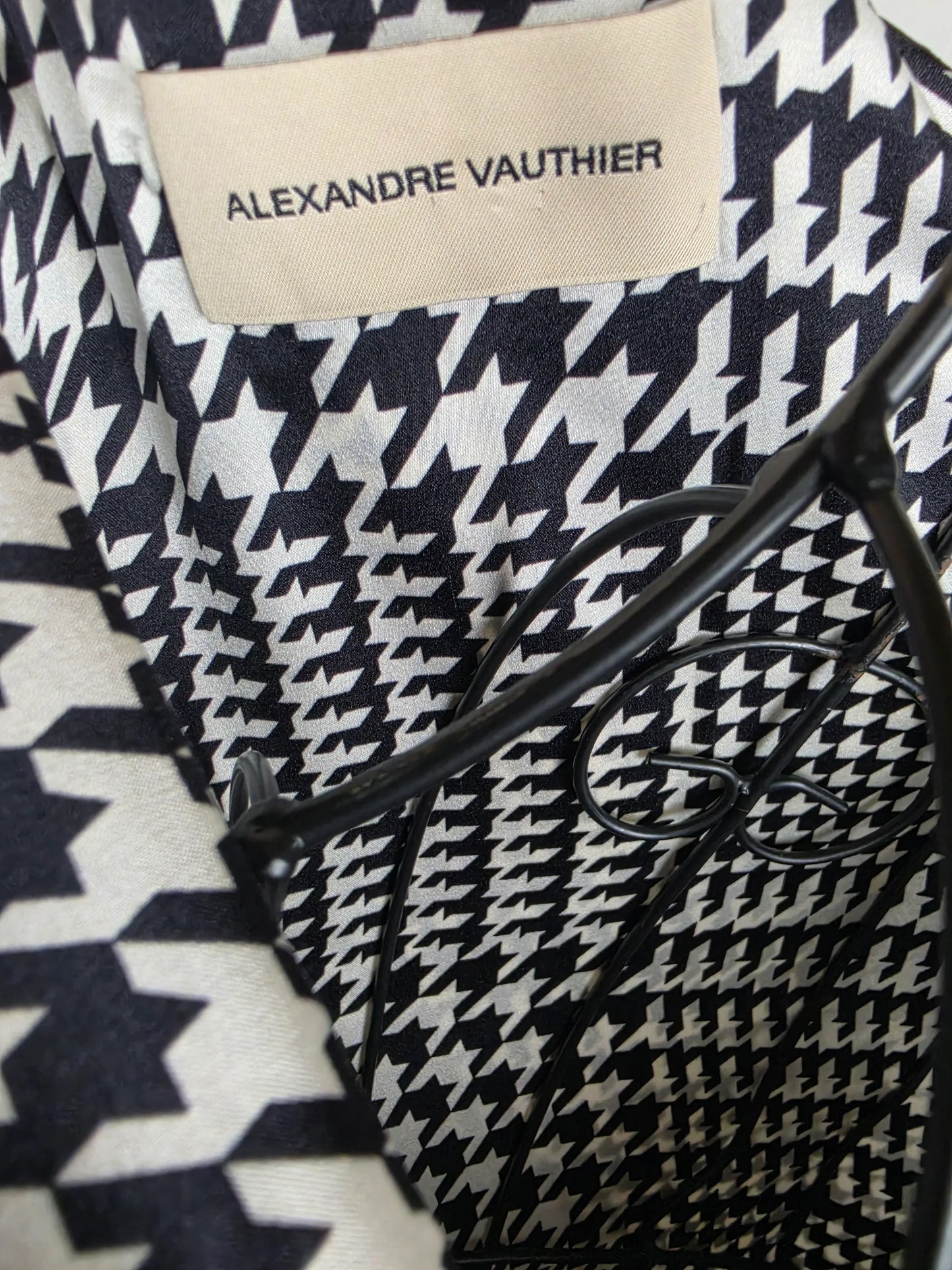 Alexandre-Vauthier-Mini-Abito-Drappeggiato-in-Seta-Pied-de-Poule-Bianco-e-Nero-70134088925508 - Pally Vintage Closet