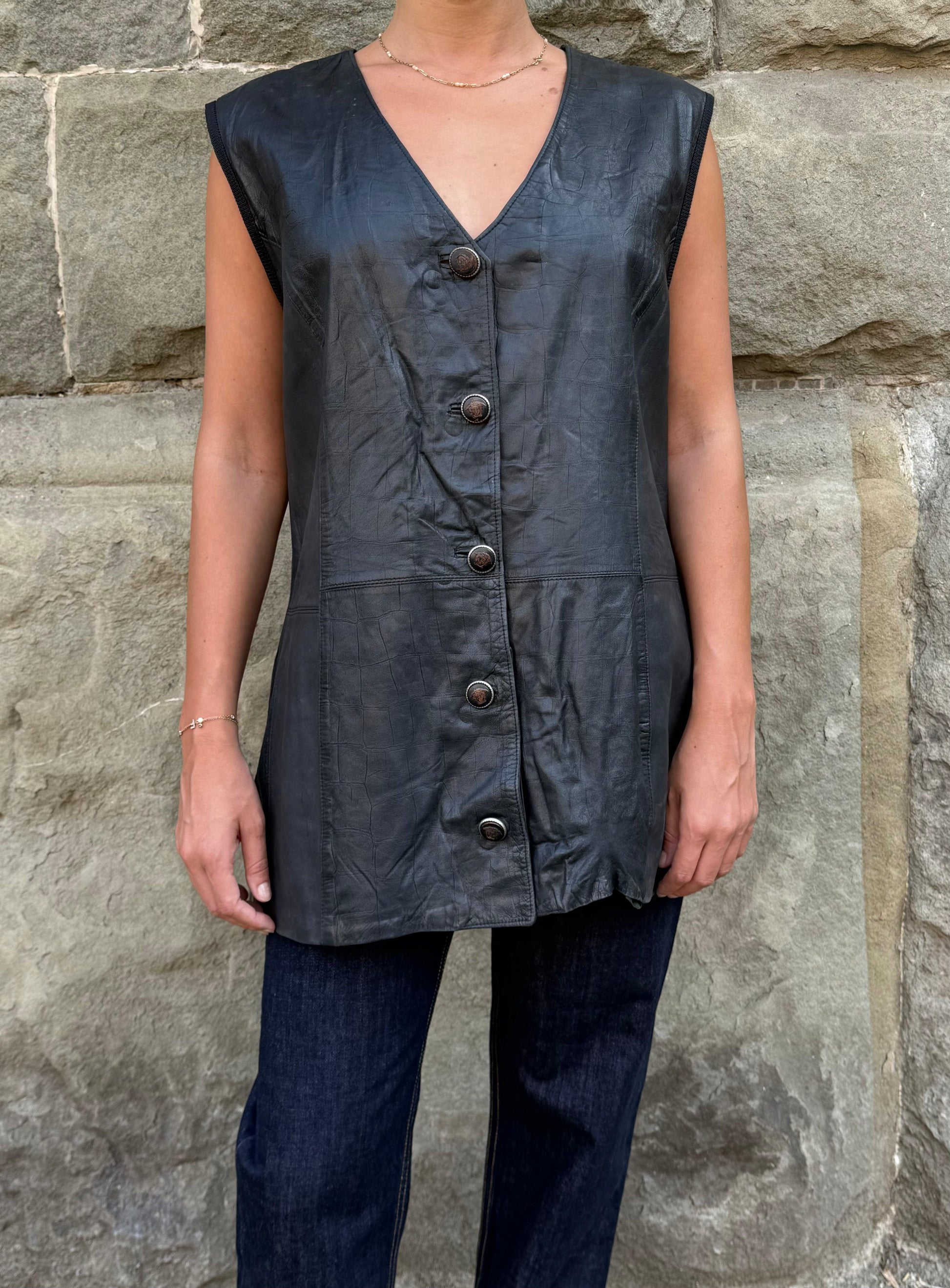 Atelier Versace Gilet Lungo Vintage Stampa Cocco in Pelle Nera - Pally Vintage Closet