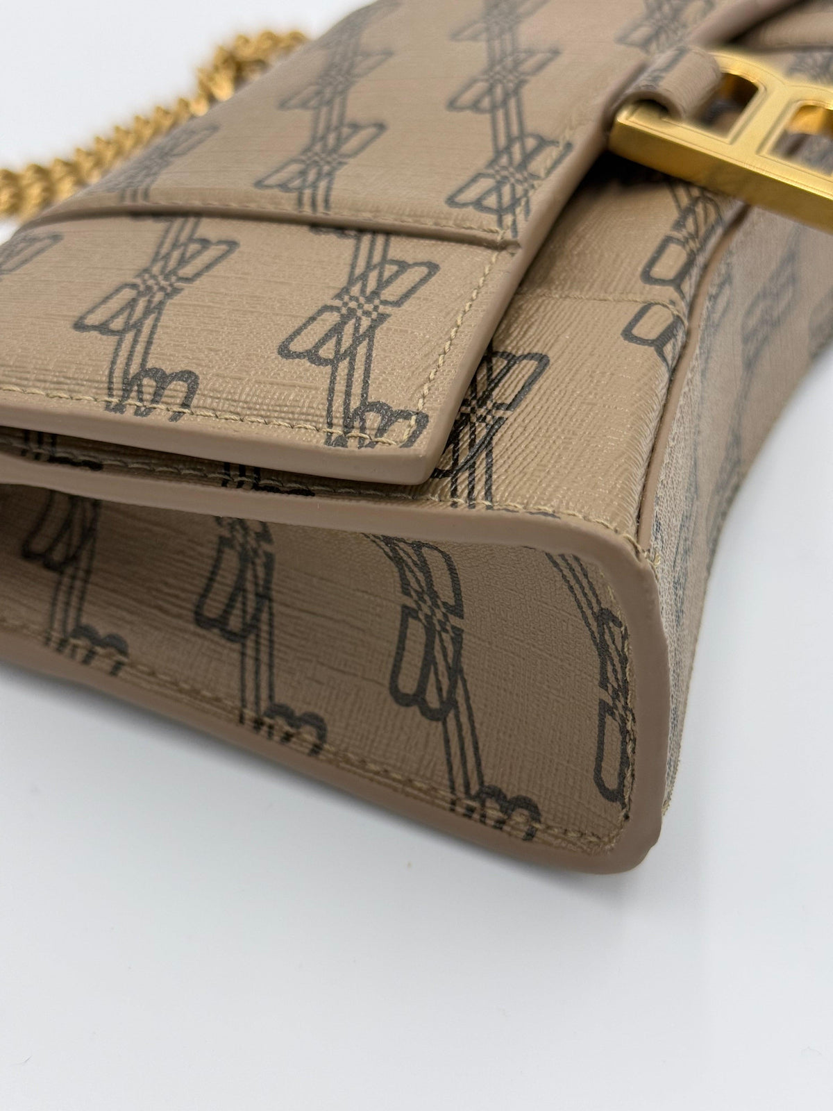 Balenciaga Borsa Hourglass Wallet on Chain Monogramma BB Marrone - Pally Vintage Closet