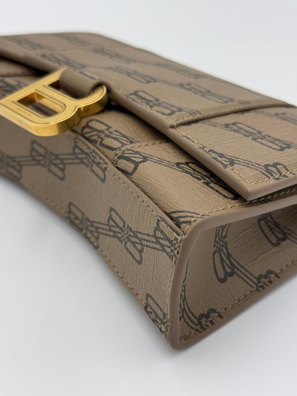 Balenciaga Borsa Hourglass Wallet on Chain Monogramma BB Marrone - Pally Vintage Closet