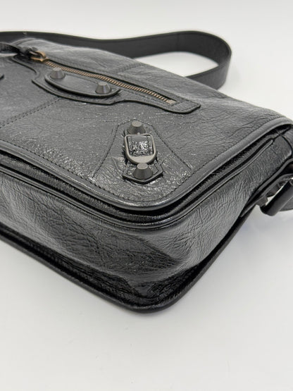 Balenciaga Borsa Le City Flap Messenger Small in Pelle Arena Nera - Pally Vintage Closet