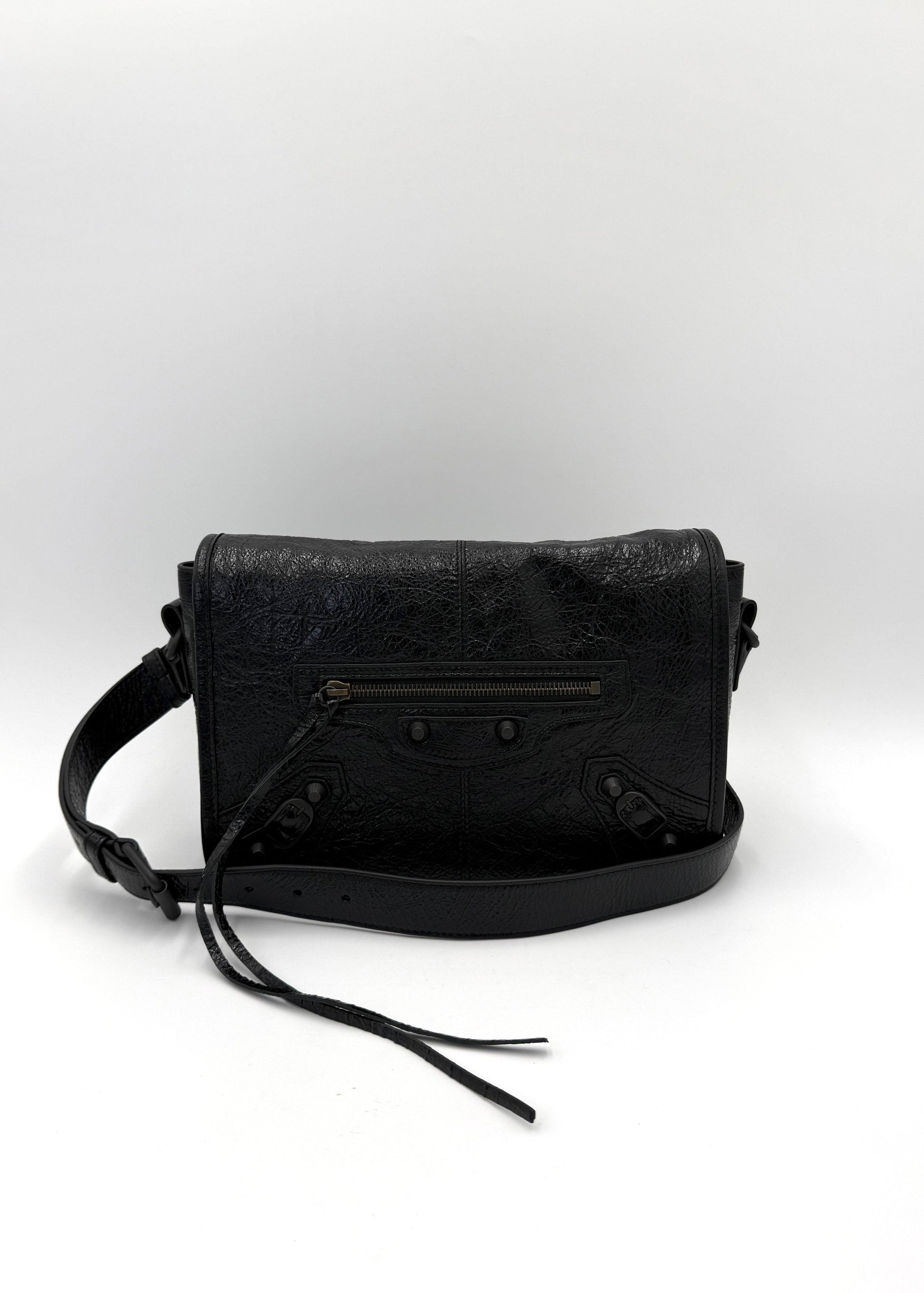 Balenciaga Borsa Le City Flap Messenger Small in Pelle Arena Nera - Pally Vintage Closet