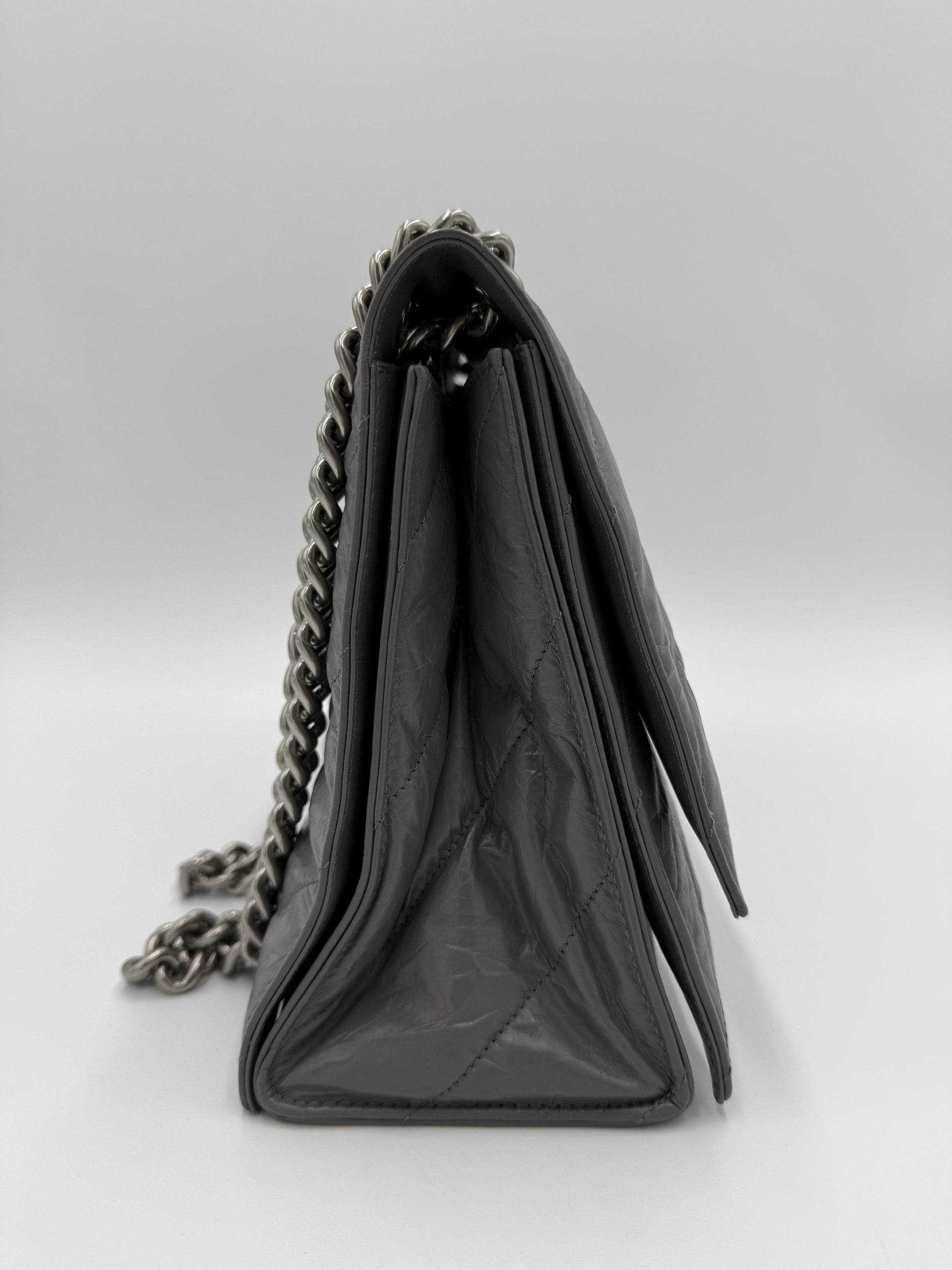 Balenciaga-Borsa-a-Spalla-Crush-Medium-in-Pelle-Stropicciata-Lucida-Grigia-70563812475204 - Pally Vintage Closet