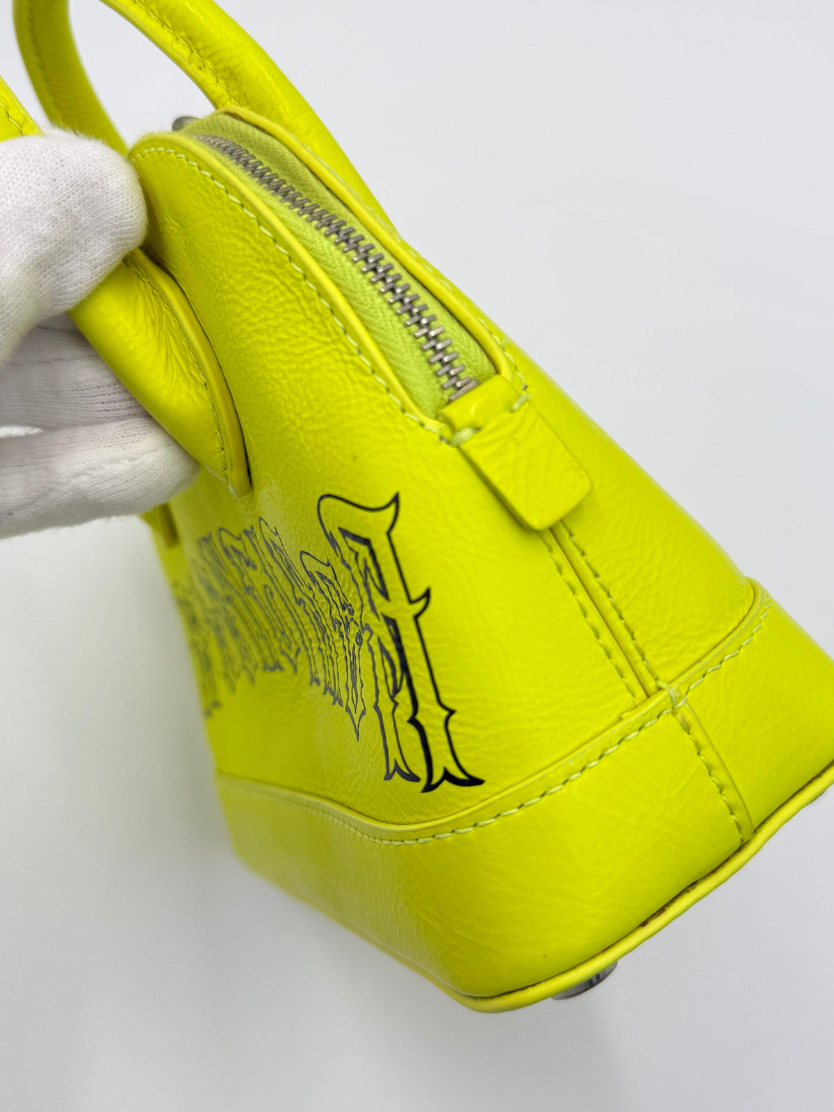 Balenciaga Borsa&nbsp;Ville Top Handle Edizione Speciale Gothic Logo Mini Giallo Fluo - Pally Vintage Closet