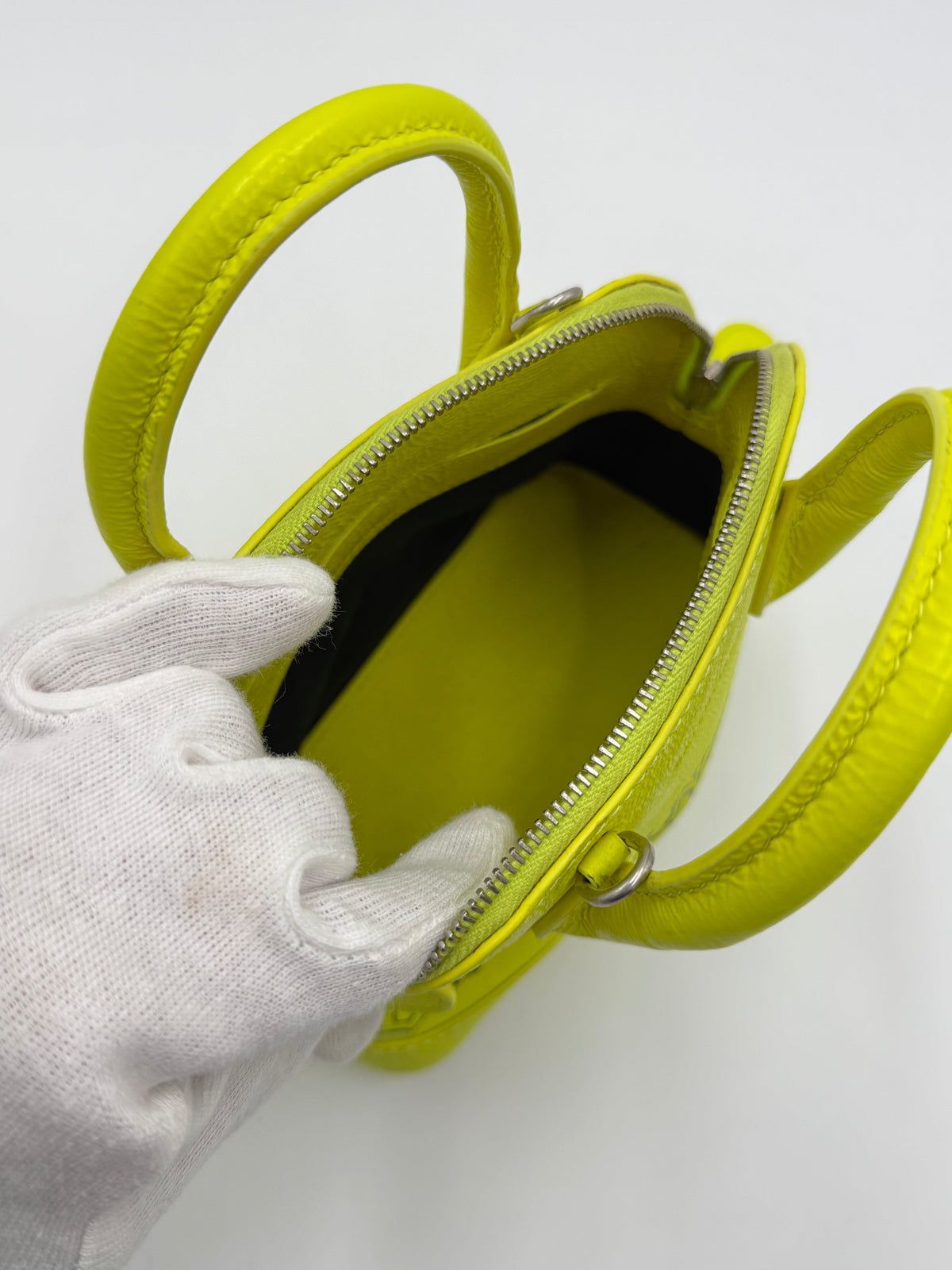 Balenciaga Borsa&nbsp;Ville Top Handle Edizione Speciale Gothic Logo Mini Giallo Fluo - Pally Vintage Closet