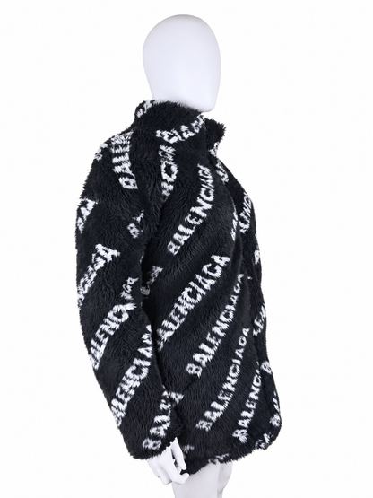 Balenciaga Giacca in Pelliccia Sintetica con Logo Nera e Bianca - Pally Vintage Closet