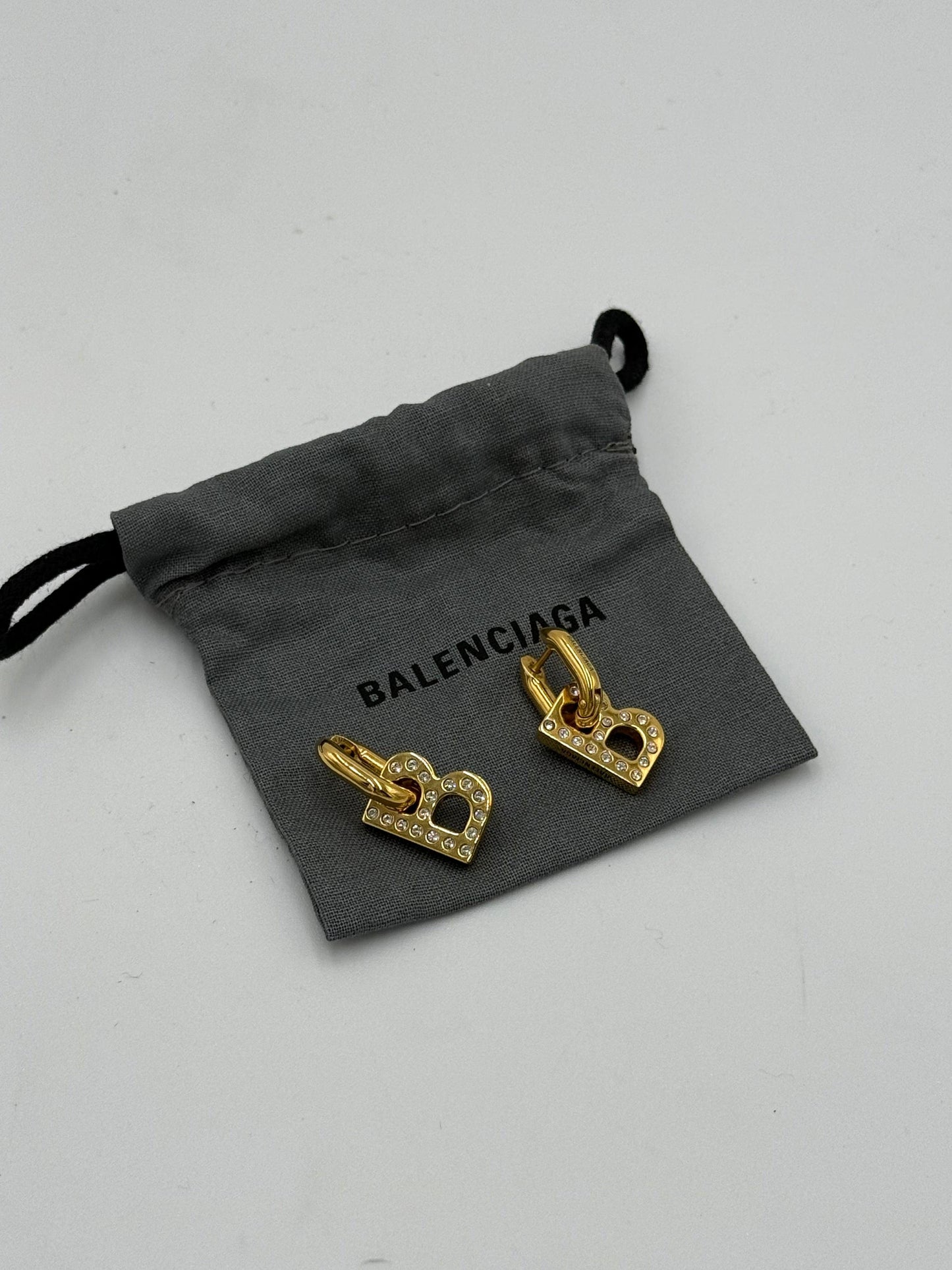 Balenciaga Orecchini B-Chain XS Pendenti con Cristalli Oro - Pally Vintage Closet