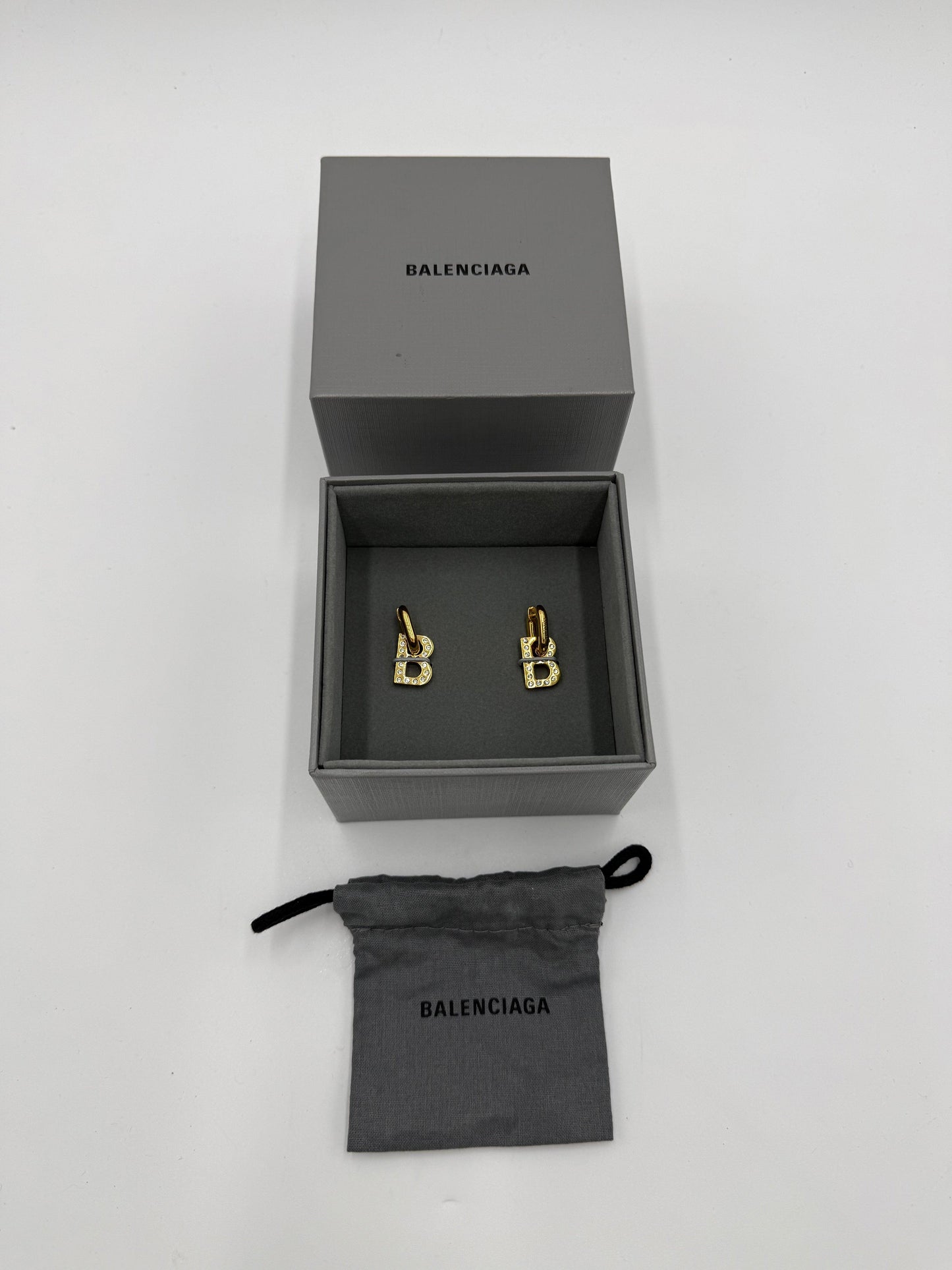 Balenciaga Orecchini B-Chain XS Pendenti con Cristalli Oro - Pally Vintage Closet