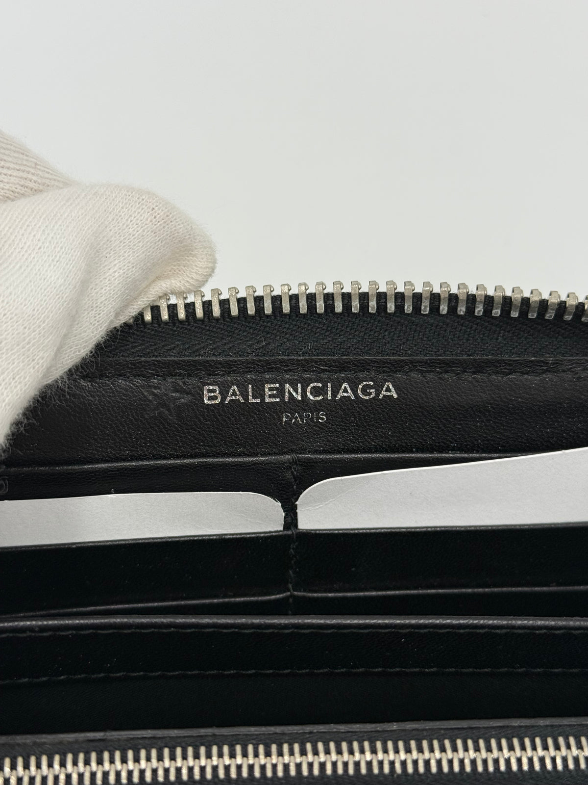 Balenciaga Portafoglio Papier Continental Zip-Around in Pelle di Pitone Marrone Scuro - Pally Vintage Closet