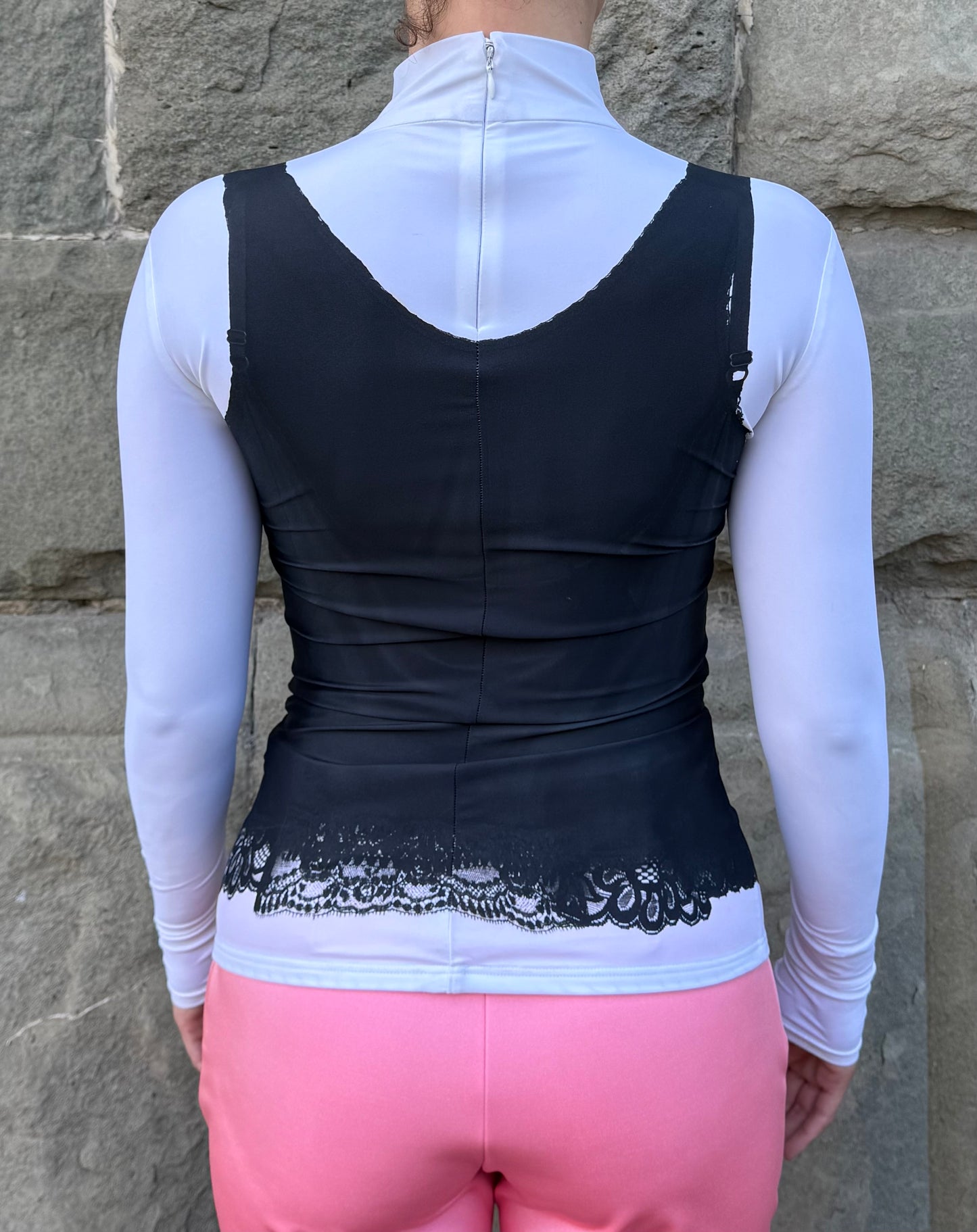 Balenciaga Top Ibrido Trompe-l'œil Balenciaga 2022 Bianco e Nero - Pally Vintage Closet