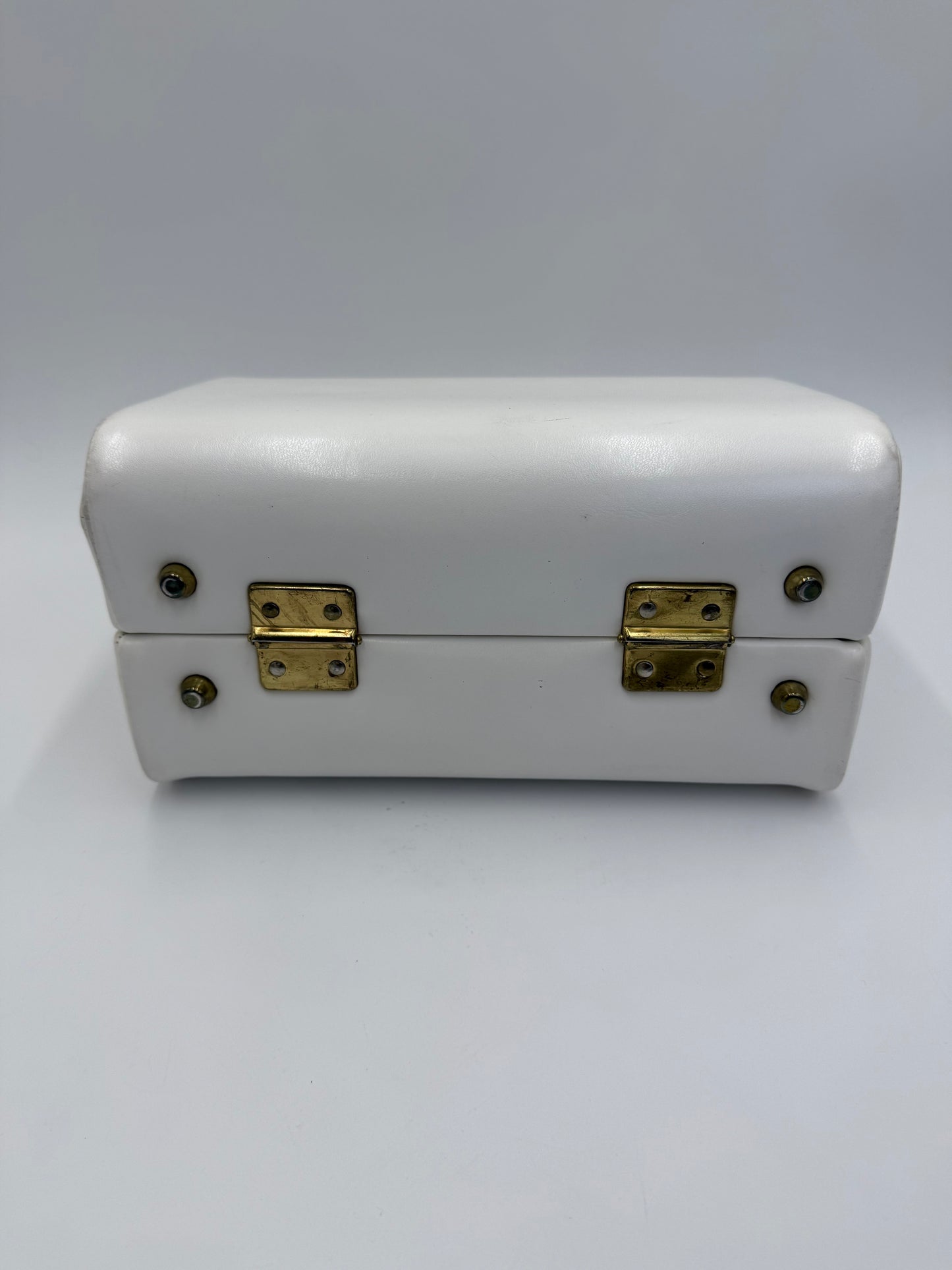 Beauty Case Rigido Vintage in Pelle Bianca Interno Rosso Scarlatto - Pally Vintage Closet
