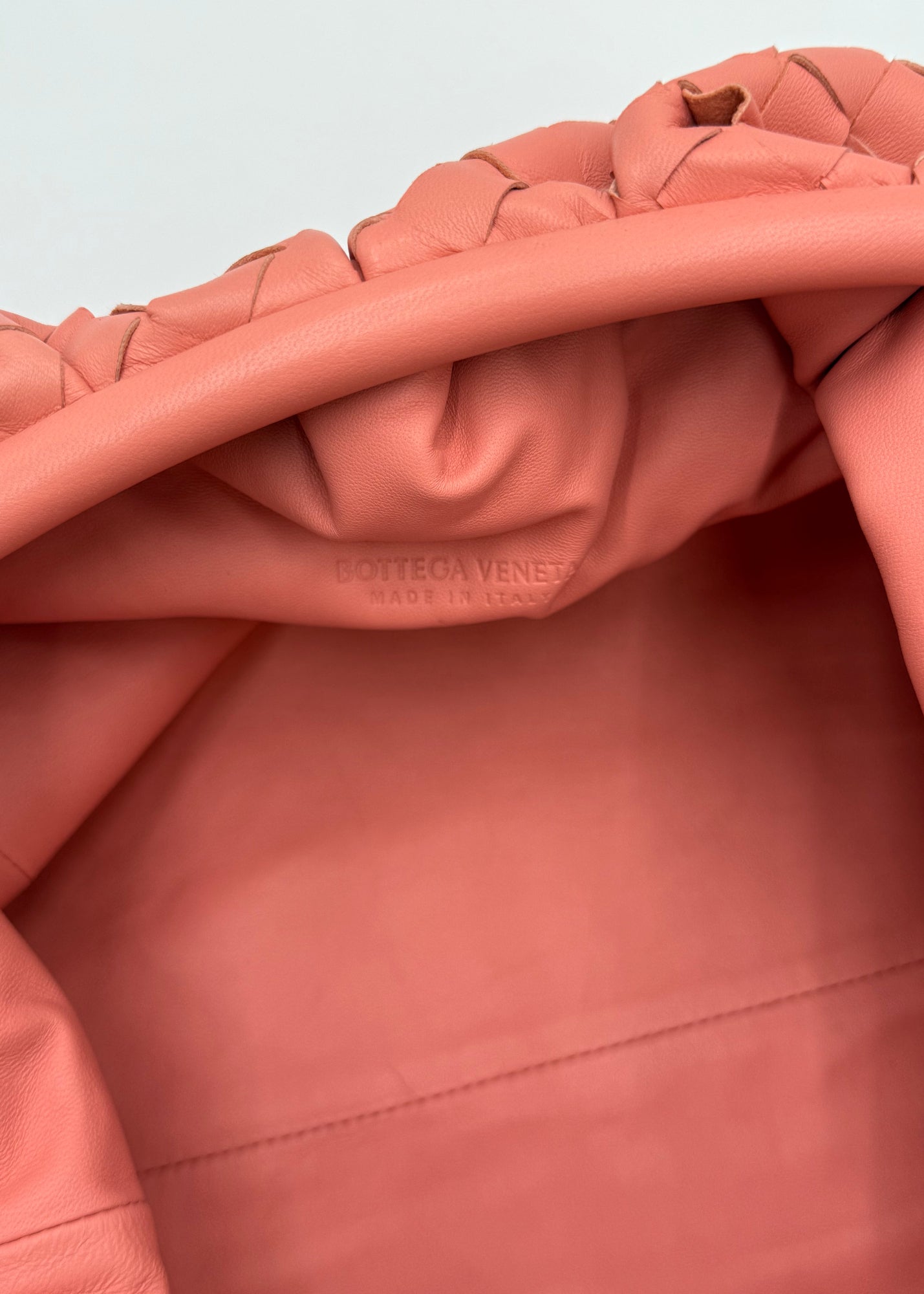 Bottega Veneta Borsa Pouch Intrecciata Large Rosa