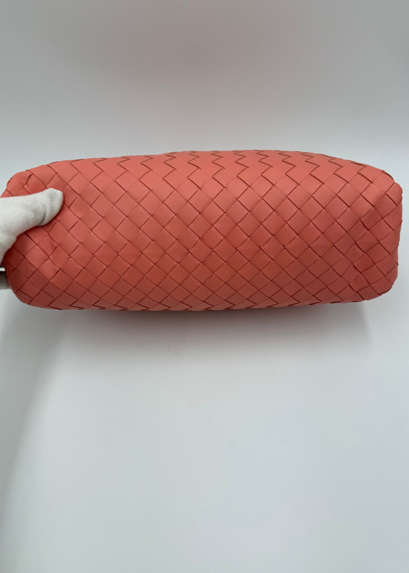 Bottega Veneta Borsa Pouch Intrecciata Large Rosa