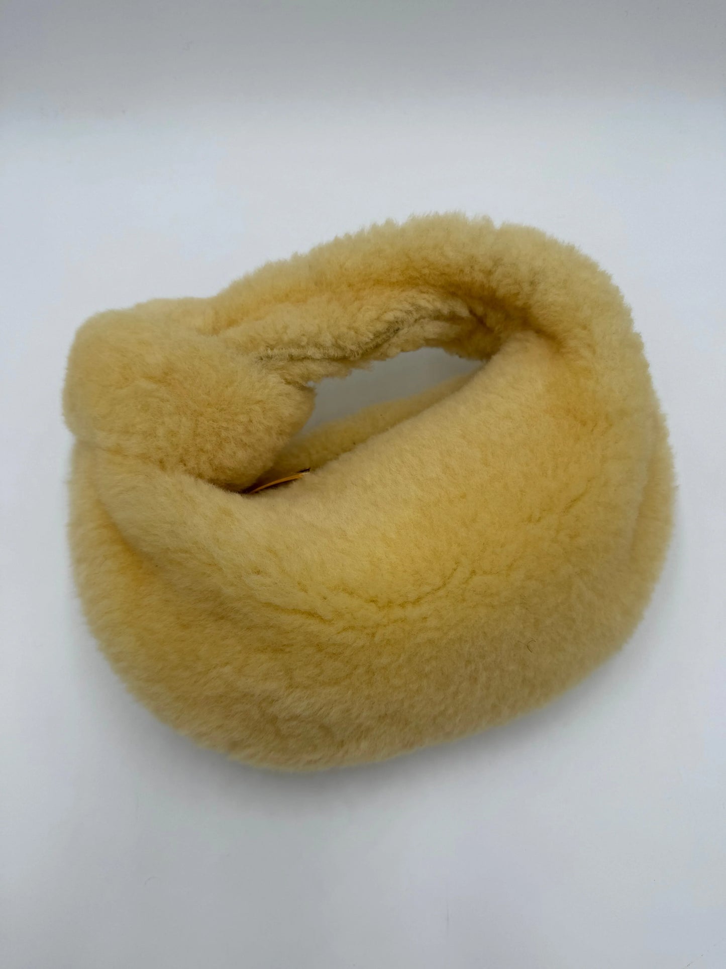 Bottega-Veneta-Mini-Borsa-Jodie-in-Shearling-Giallo-Burro-70263881662788 - Pally Vintage Closet