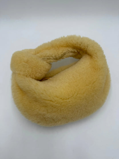Bottega-Veneta-Mini-Borsa-Jodie-in-Shearling-Giallo-Burro-70263881662788 - Pally Vintage Closet