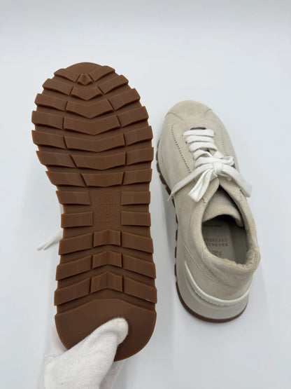 Brunello-Cucinelli-Sneakers-in-Pelle-Scamosciata-Beige-e-Bianco-69234182586692 - Pally Vintage Closet