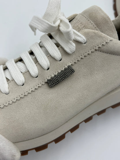 Brunello-Cucinelli-Sneakers-in-Pelle-Scamosciata-Beige-e-Bianco-69234182619460 - Pally Vintage Closet
