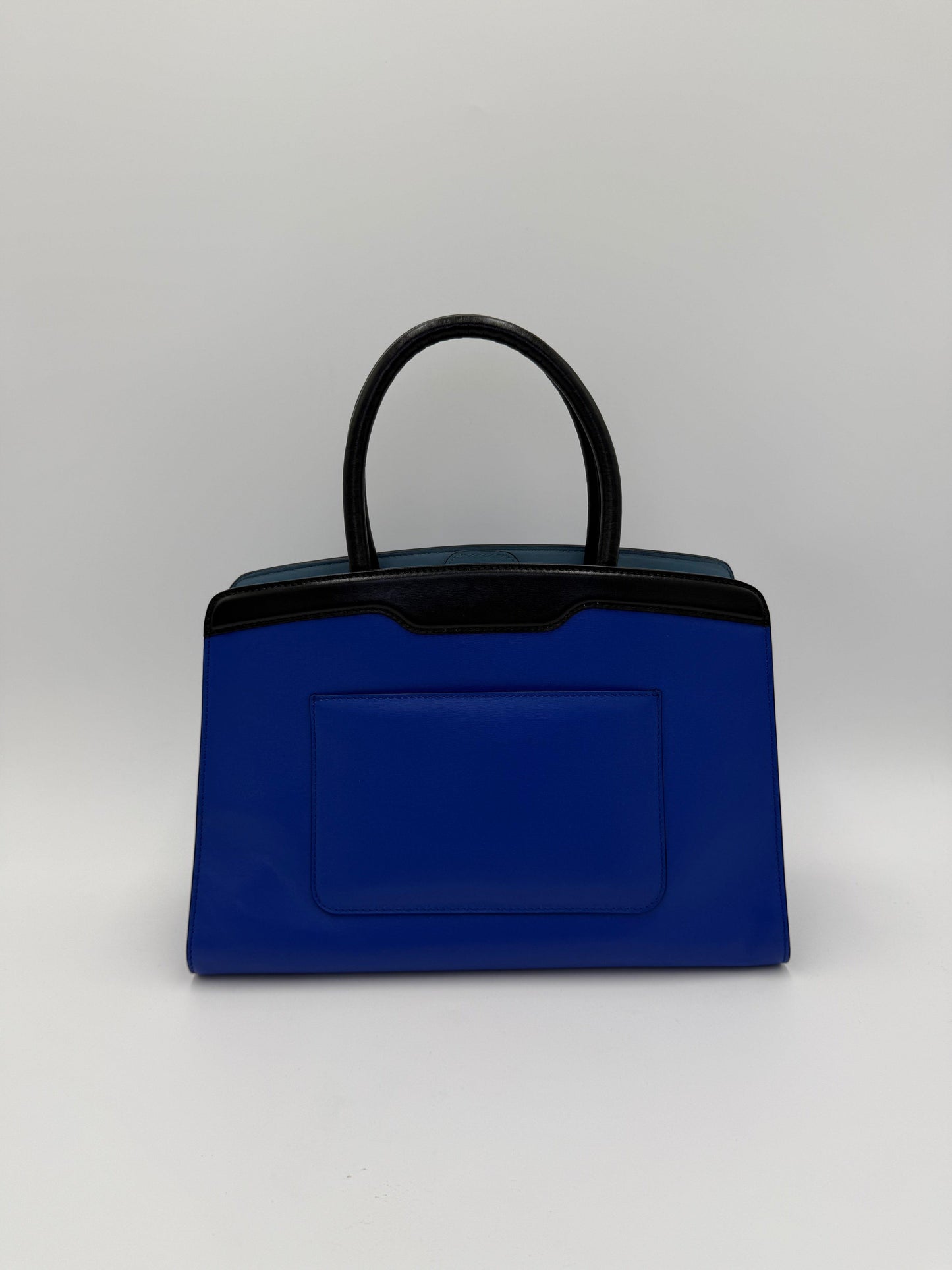 Bulgari Borsa a Mano Isabella Rossellini in Pelle Bicolore Blu e Nera - Pally Vintage Closet