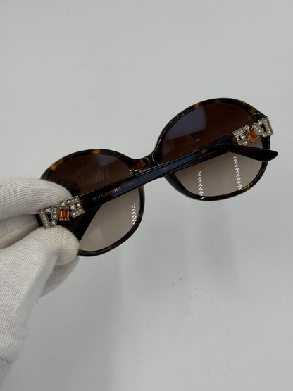 Bulgari Occhiali da Sole Oversized con Dettaglio Gioiello Tartarugati