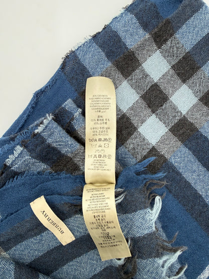 Burberry Sciarpa in Misto Lana Merino e Cashmere Blu - Pally Vintage Closet