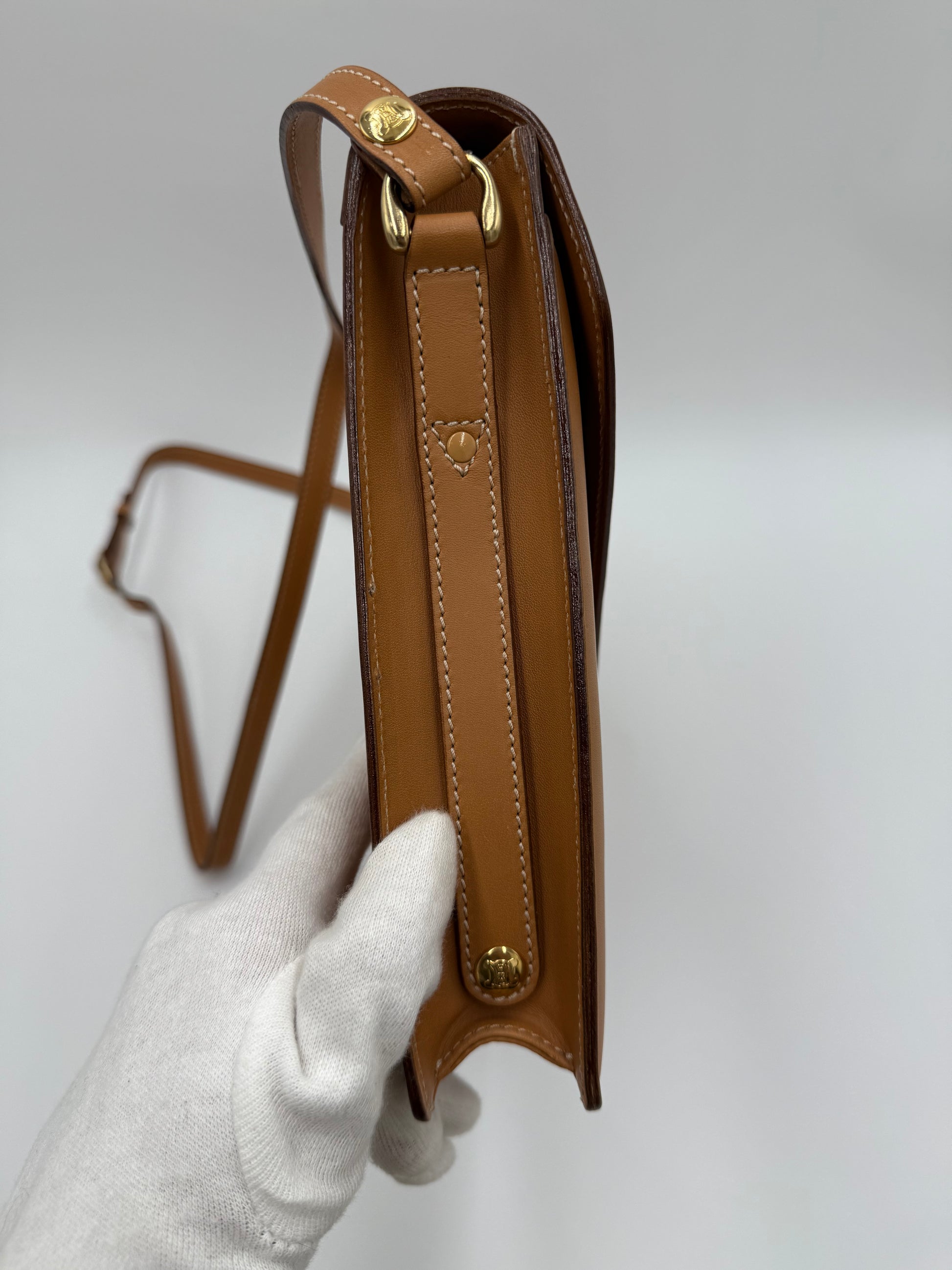 Céline Borsa Envelope Vintage in Pelle Cammello - Pally Vintage Closet