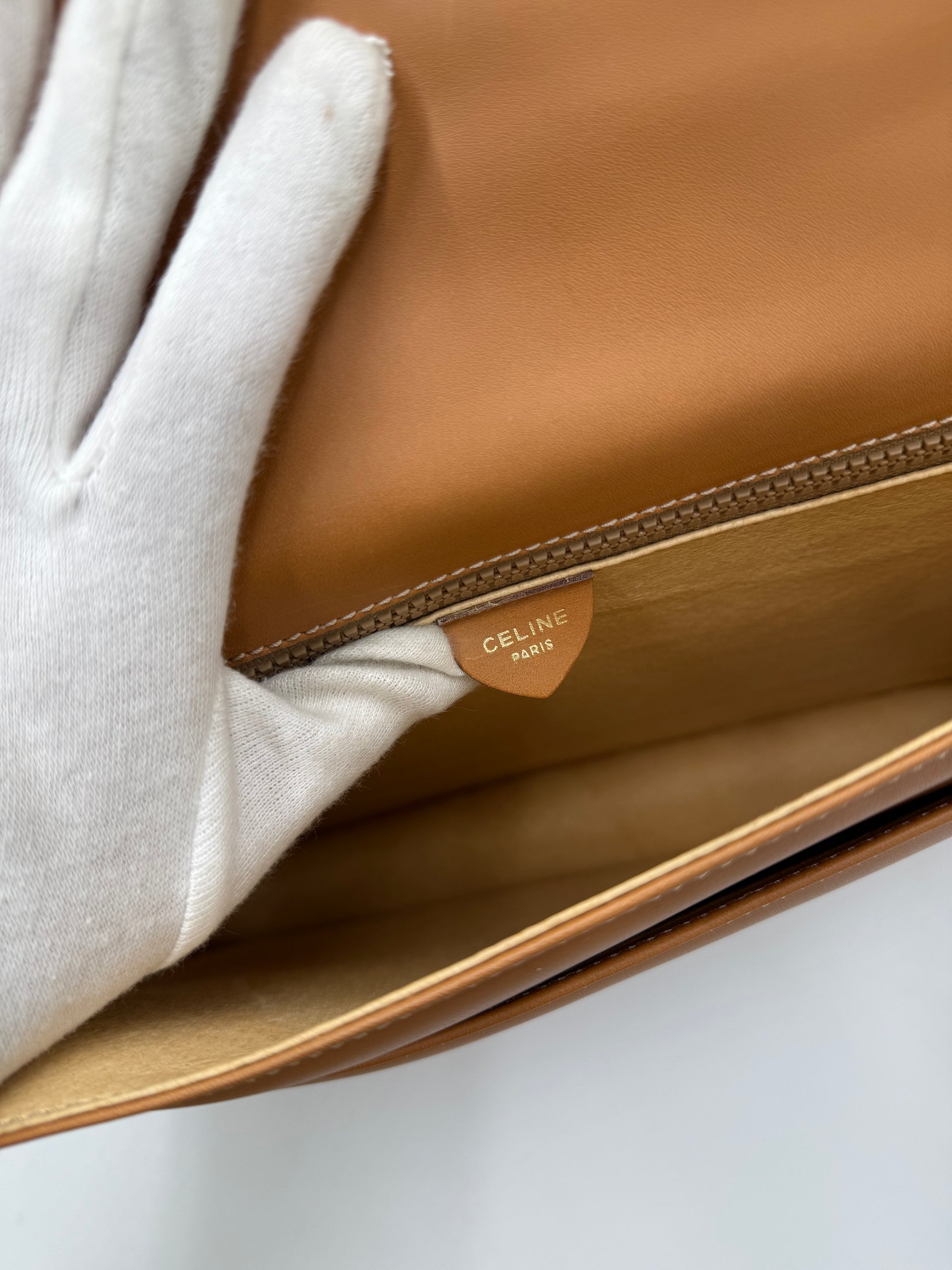 Céline Borsa Envelope Vintage in Pelle Cammello - Pally Vintage Closet