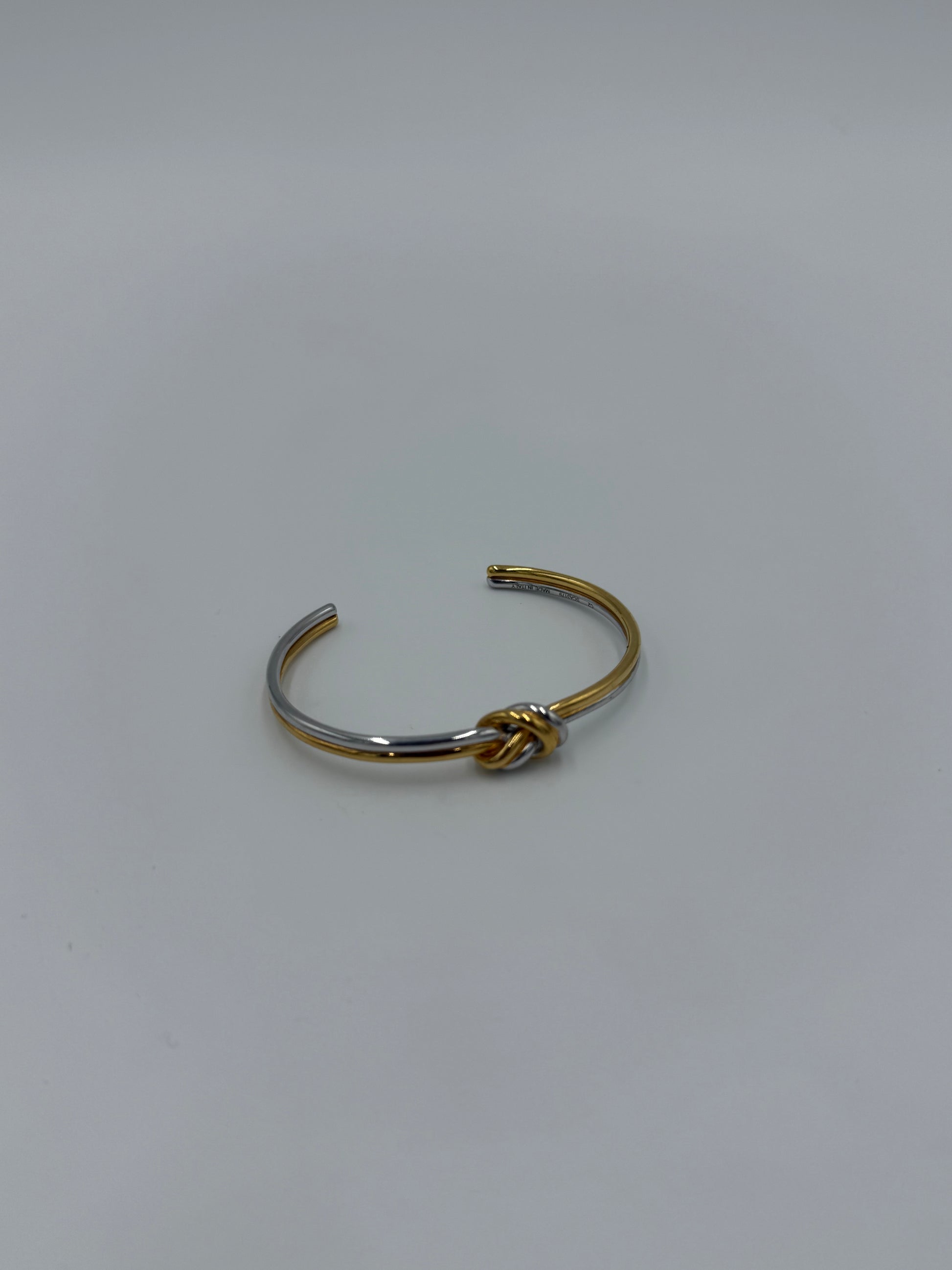 Celine Bracciale Nodo Doppio in Ottone Dorato e Argento Pally Vintage Closet