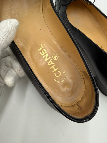 Chanel-Ballerine-Vintage-Pelle-Nera-e-Punta-Matelass-70263873765700 - Pally Vintage Closet