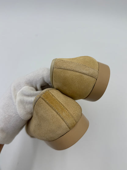 Chanel Beige Suede and Patent Leather Ballerinas