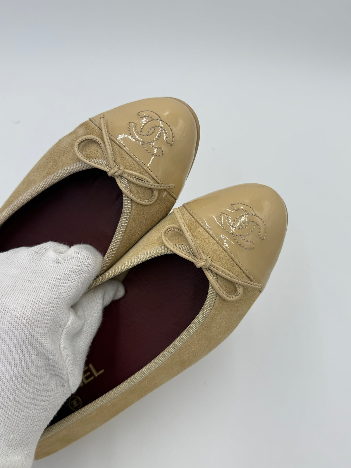 Chanel Beige Suede and Patent Leather Ballerinas