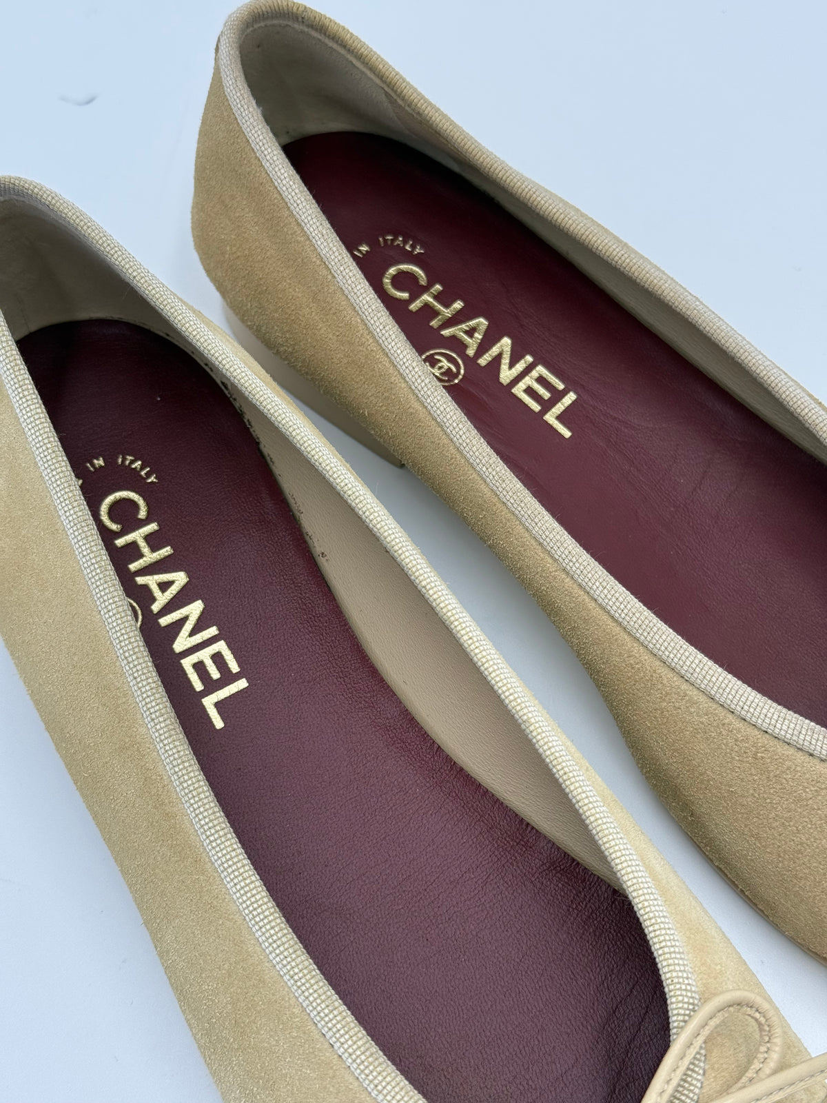 Chanel Beige Suede and Patent Leather Ballerinas