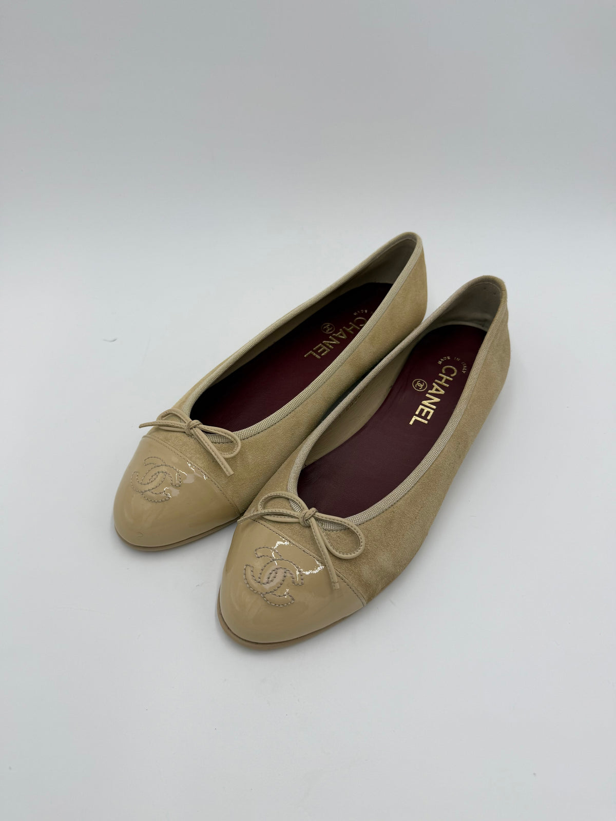 Chanel Beige Suede and Patent Leather Ballerinas
