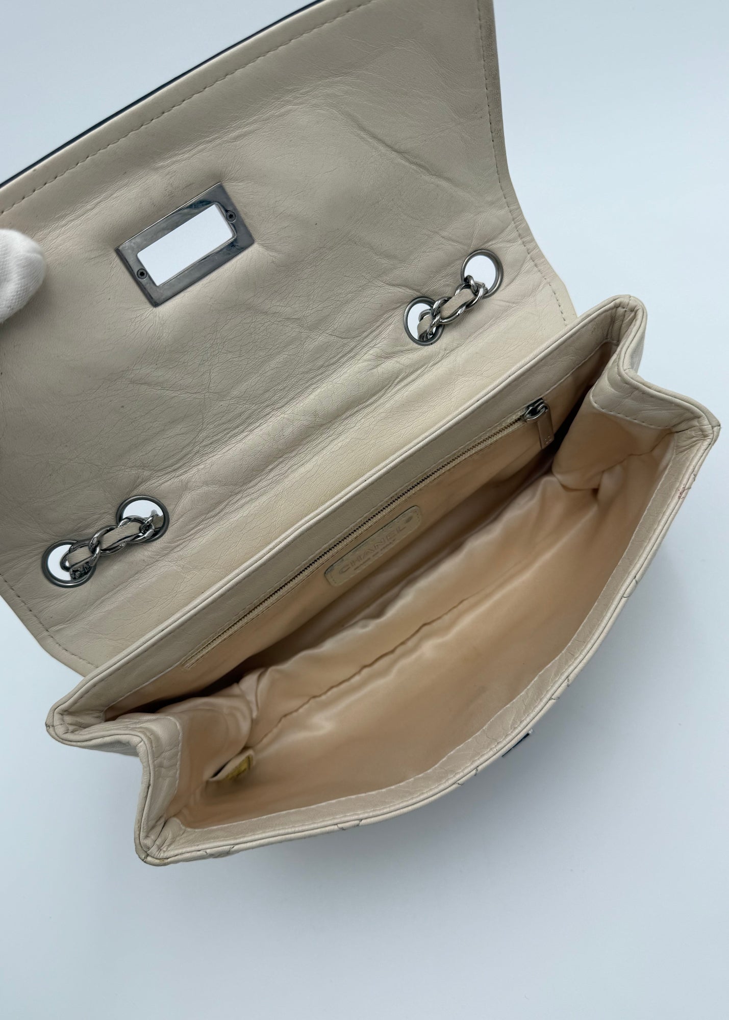 Chanel Borsa 2.55 Vintage in Pelle Trapuntata Bianco Avorio