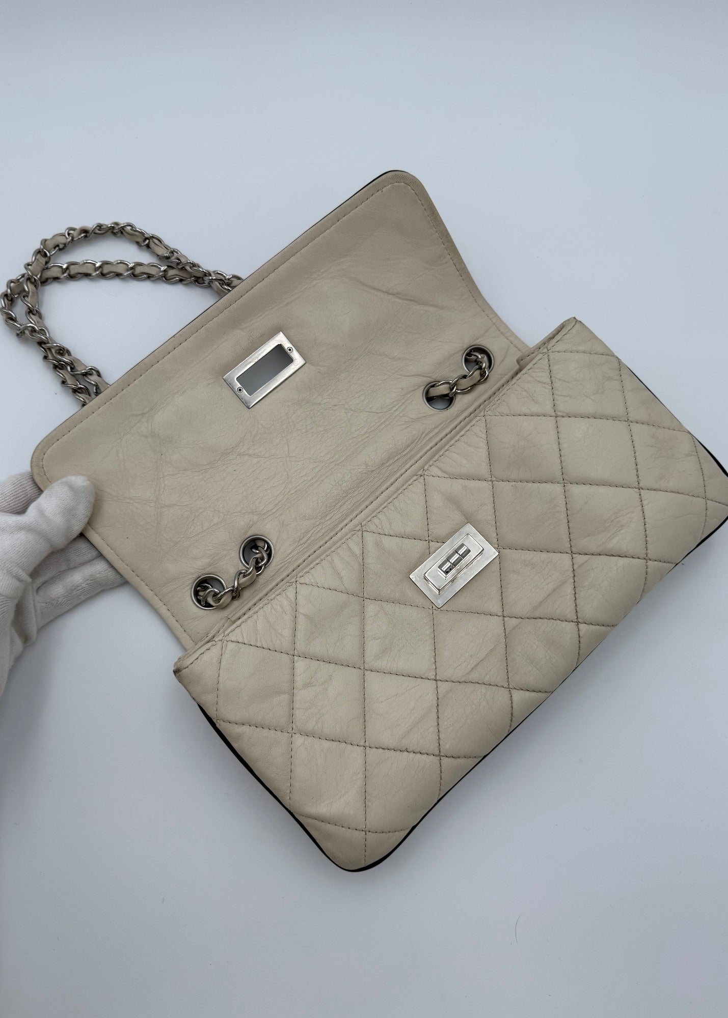 Chanel Borsa 2.55 Vintage in Pelle Trapuntata Bianco Avorio