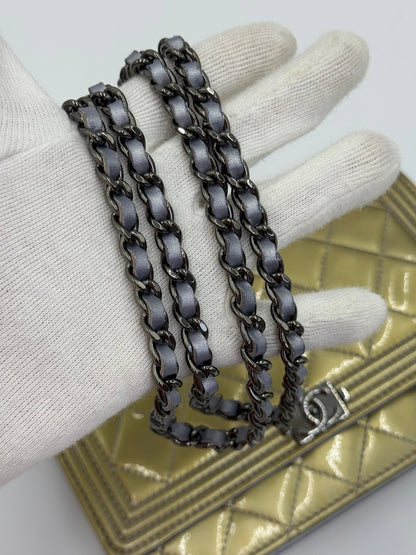 Chanel Borsa Boy Wallet on Chain Matelassé in Vernice Oro - Pally Vintage Closet
