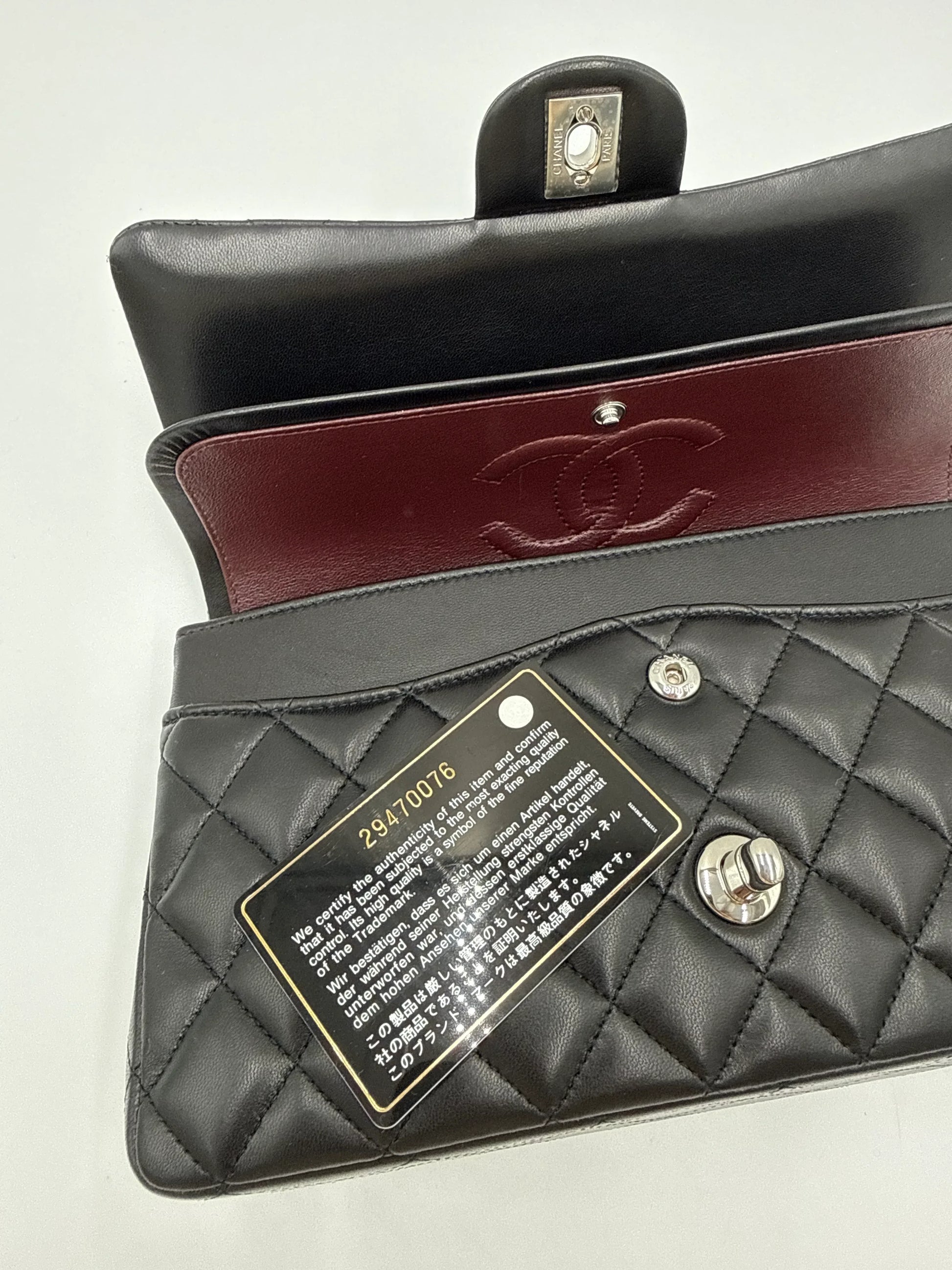 8FDE4682-F2BC-46A3-ABF7-D050B49B009F - Pally Vintage Closet