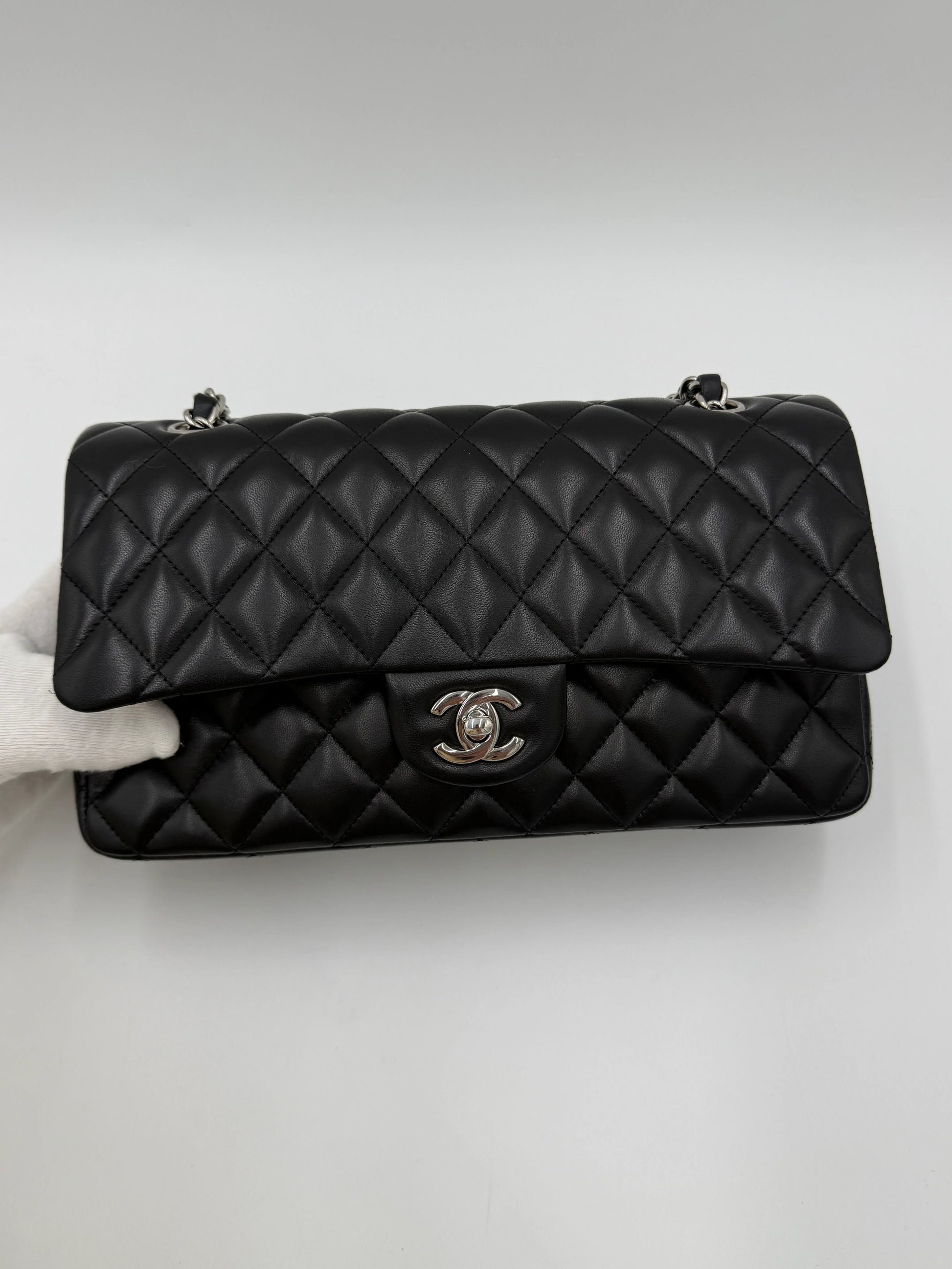 D214EA76-39F7-4C2E-AE6A-FAC116821FF0 - Pally Vintage Closet