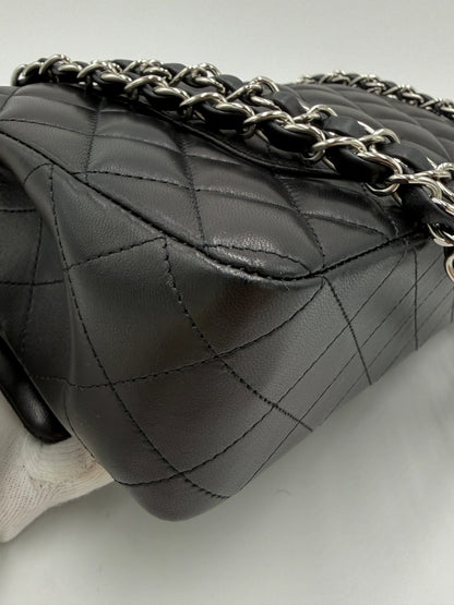 0CB9AB90-F0F9-4A0D-82E4-FDE72A57EE81 - Pally Vintage Closet